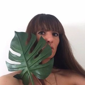 Meet your Posher, Hanni